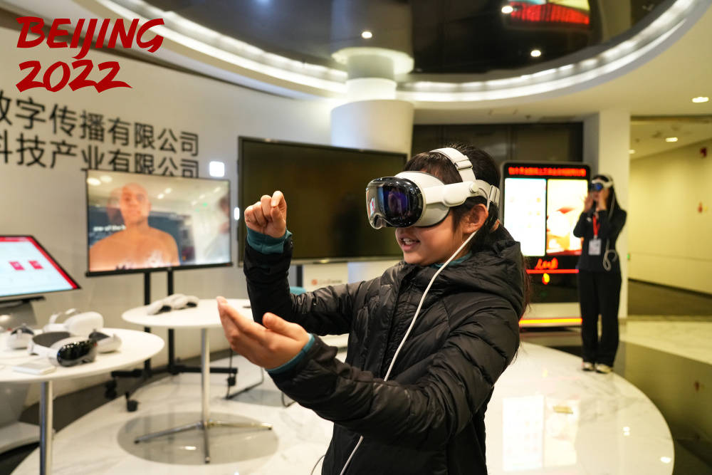 制片人李丽莎讲述了其在拍摄期所面临的诸多挑战,她感慨道,"冬奥精神"