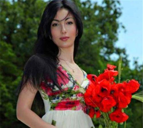 金三角最美女毒枭:被誉为"罂粟皇后",湄公河血案后离奇失踪_缅甸_集团