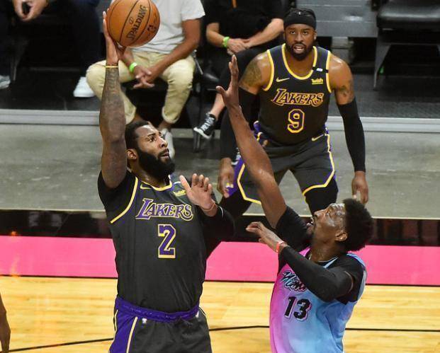 原创26分钟1512庄神湖人生涯首个两双遗憾惜败解释改穿2号