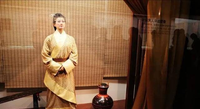 原创长沙马王堆汉墓的女尸为何能保持千年而不腐