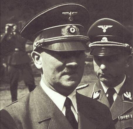 原创希特勒在敦刻尔克舍不得使用装甲部队是为了侵苏还有更大的敌人