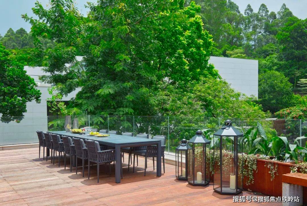 s22叠翠阁|露台实景拍摄大一山庄售楼处电话:400-062-8010【预约热线