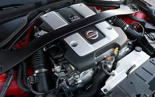 连续14年获世界十佳的传奇,日产vq发动机到底有多牛?_搜狐汽车_搜狐网