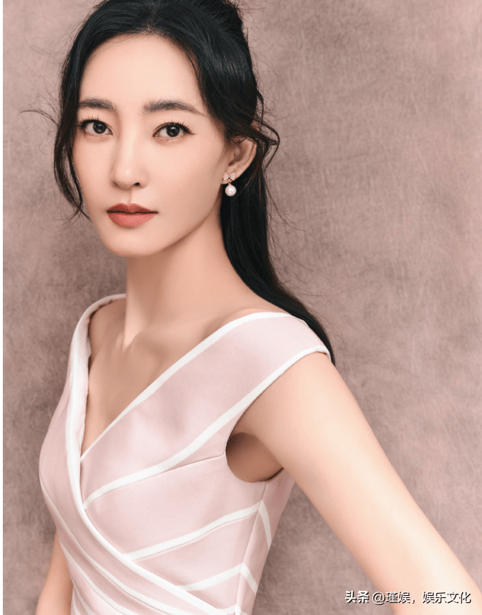 出道13年至今无绯闻的她,对待爱情非常简单,33岁还年轻漂亮_王丽坤