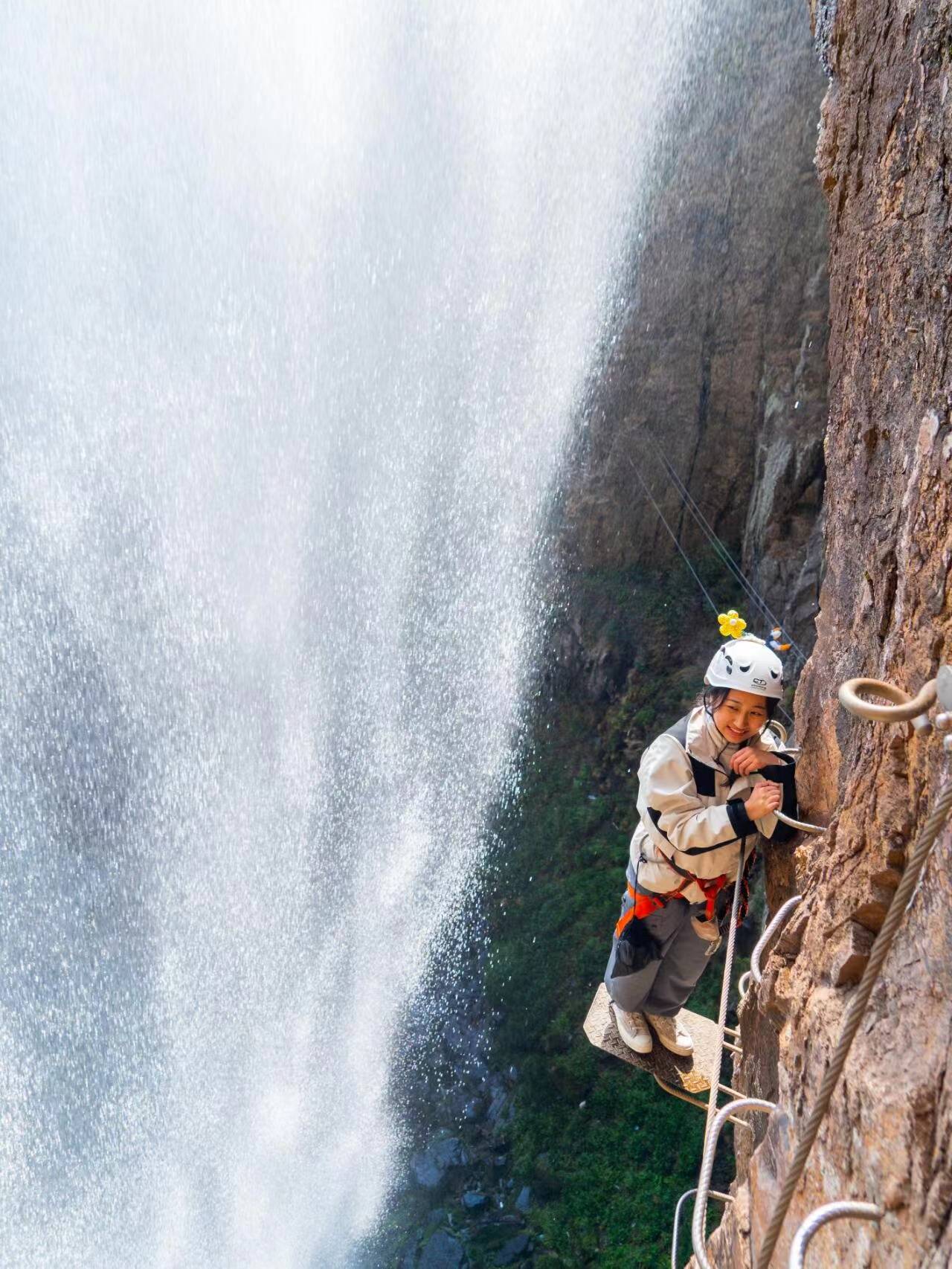 来宁波攀岩吧!生命力满到要溢出来_拉达_全程_线路