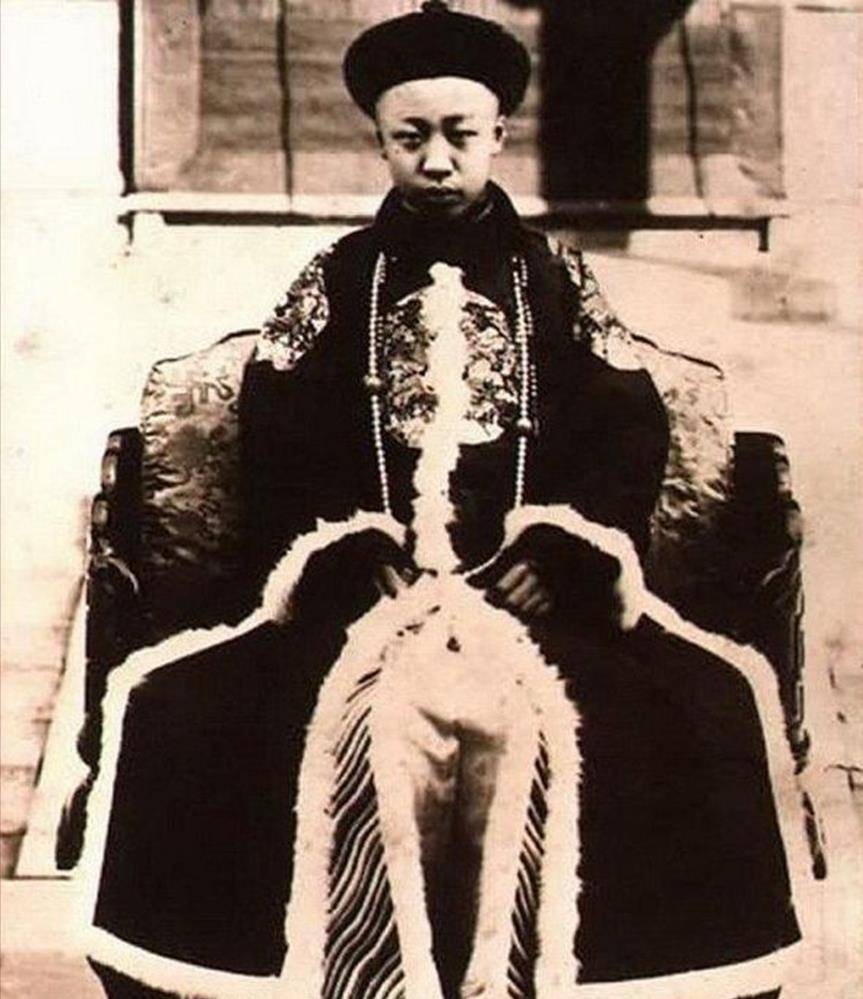 解开封印带您探秘末代皇帝溥仪最后避难的离宫别苑天津静园