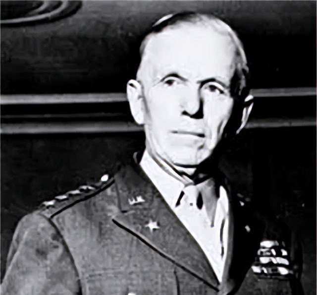 马歇尔将军罗斯福离不开他麦克阿瑟没脾气