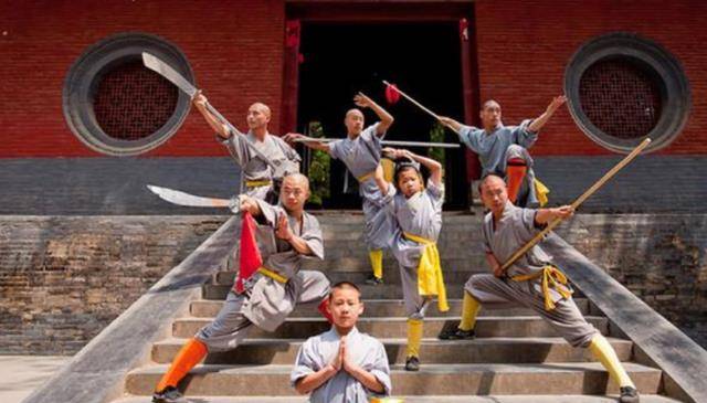 原创近代最强武僧为维护少林寺毅然签下生死状仅一拳就让对方死亡