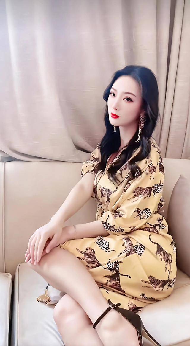 王李丹妮艺术与时尚的典范坚持与梦想的代言人