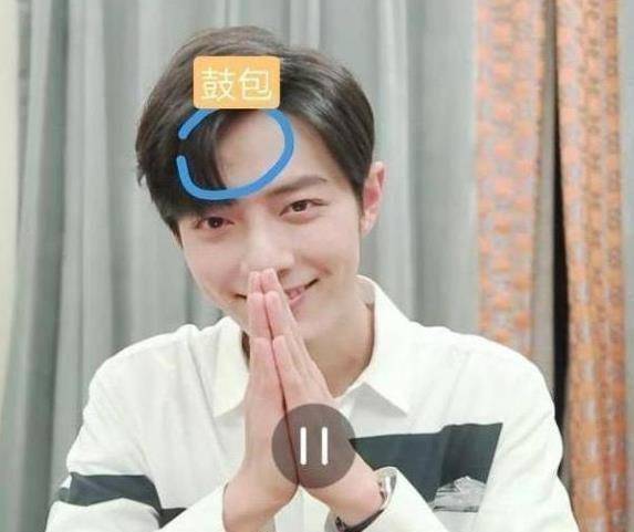 原创3年后肖战晒余生庆生照笑到露牙抢热评调皮表态好养活