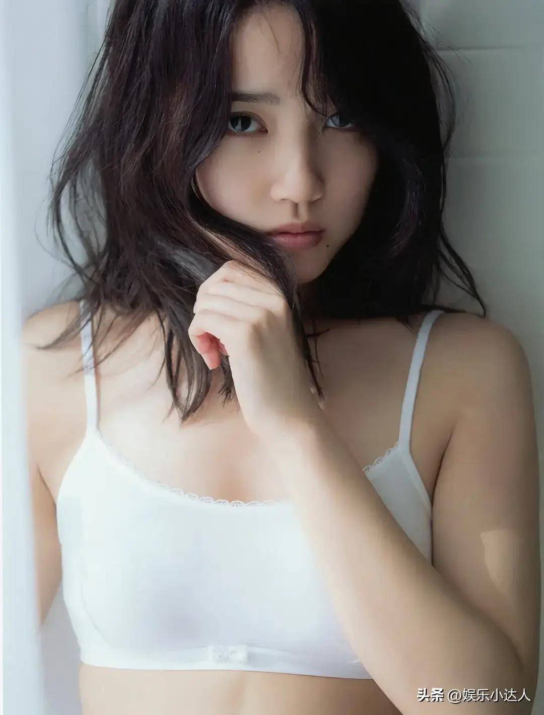 绝美加藤玲奈写真集大赏肤如凝脂眸似星辰