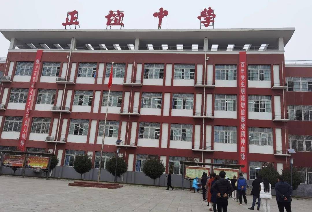 原创陕西农妇被冒名顶替务农23年后找到顶替者对方已是中学教师