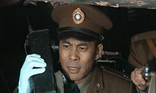 等意外情况出现,以楚云飞的师指挥部级别,也应该使用"bc1000"无线电台