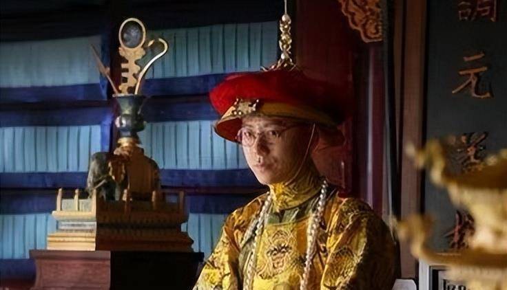 末代皇帝溥仪61岁死于尿毒症临终场面惨不忍睹久久不愿咽气