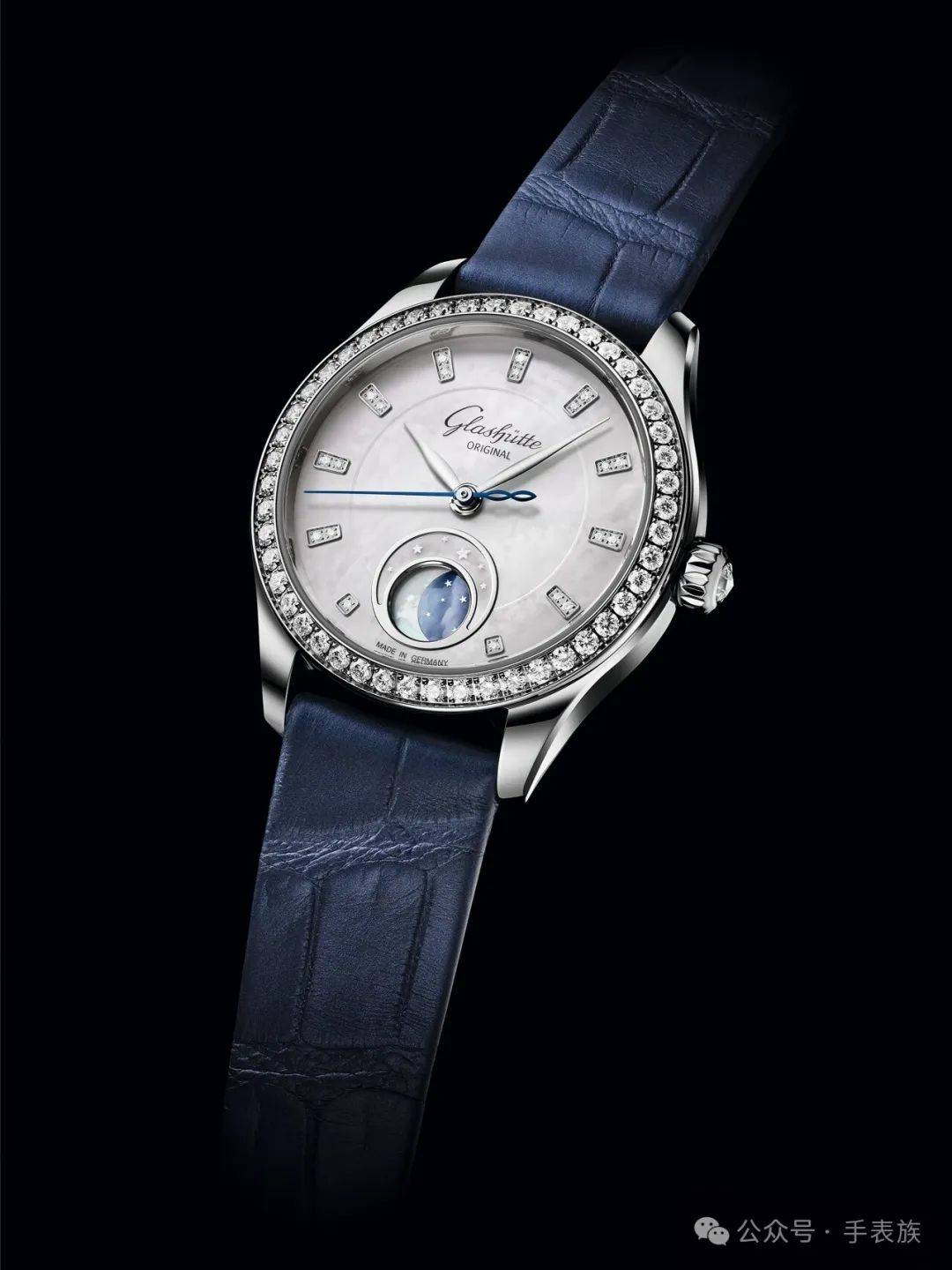 德国高级制表格拉苏蒂终于向女人低头了