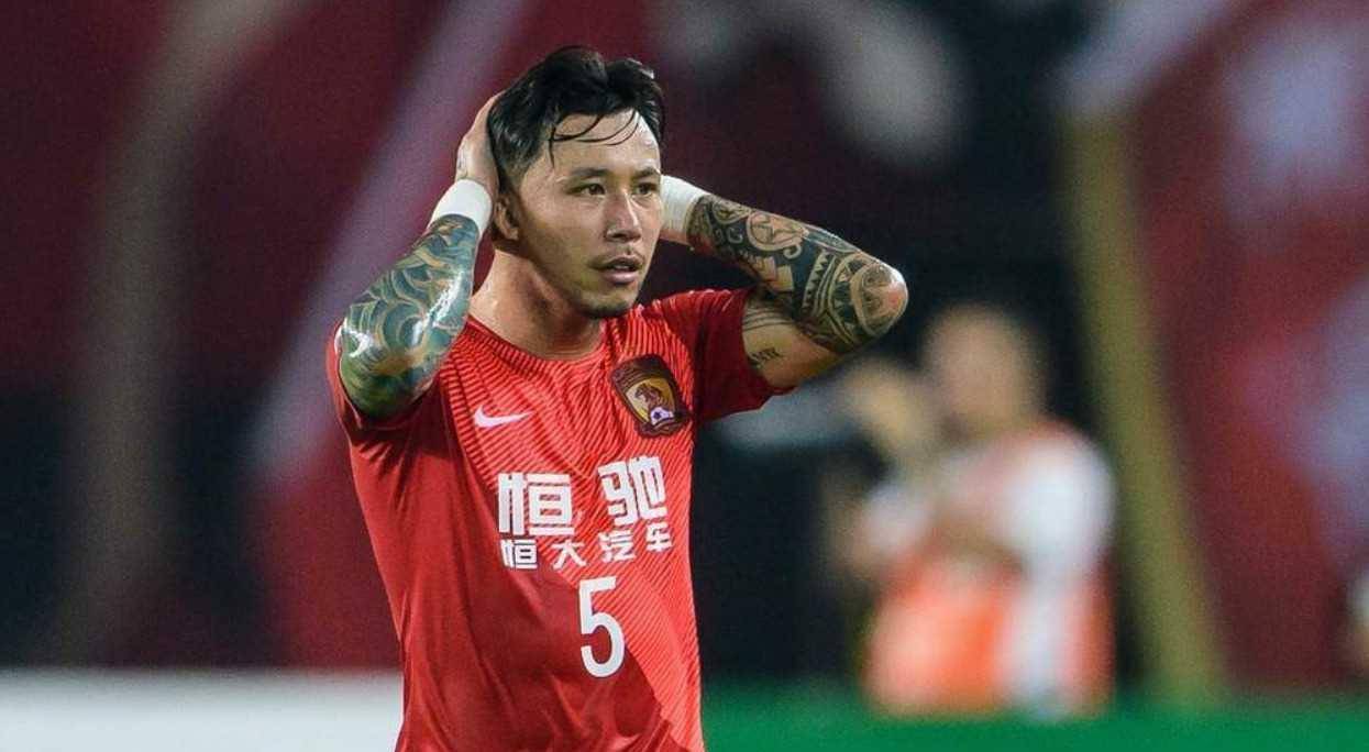 原创张琳芃正式退出获批准电视赞许国足宣布新的决策郑智明白了