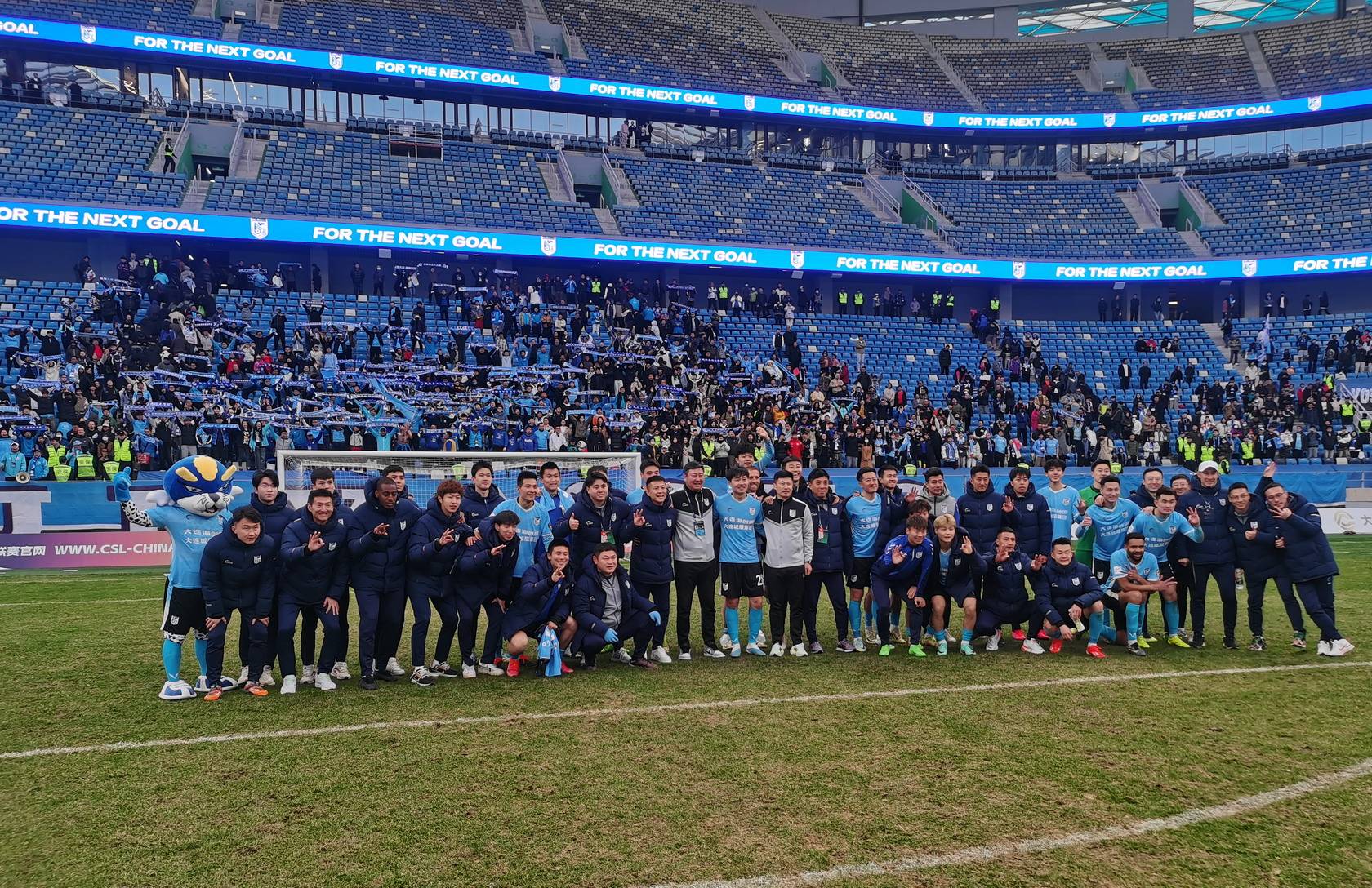 大连英博1-0黑龙江冰城图片分享,鲲城2比1,足球城球队保持全胜