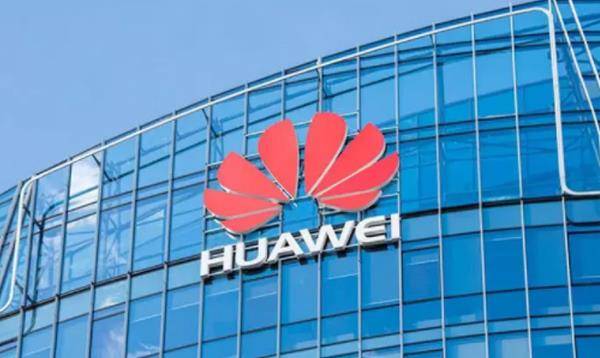 昨天在一个社交媒体平台上,就有985学校的毕业生抱怨,自己应聘华为