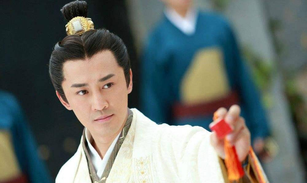 原创狂放不羁的绝世奇人竟使皇帝甘愿被他戏弄达二十余年之久