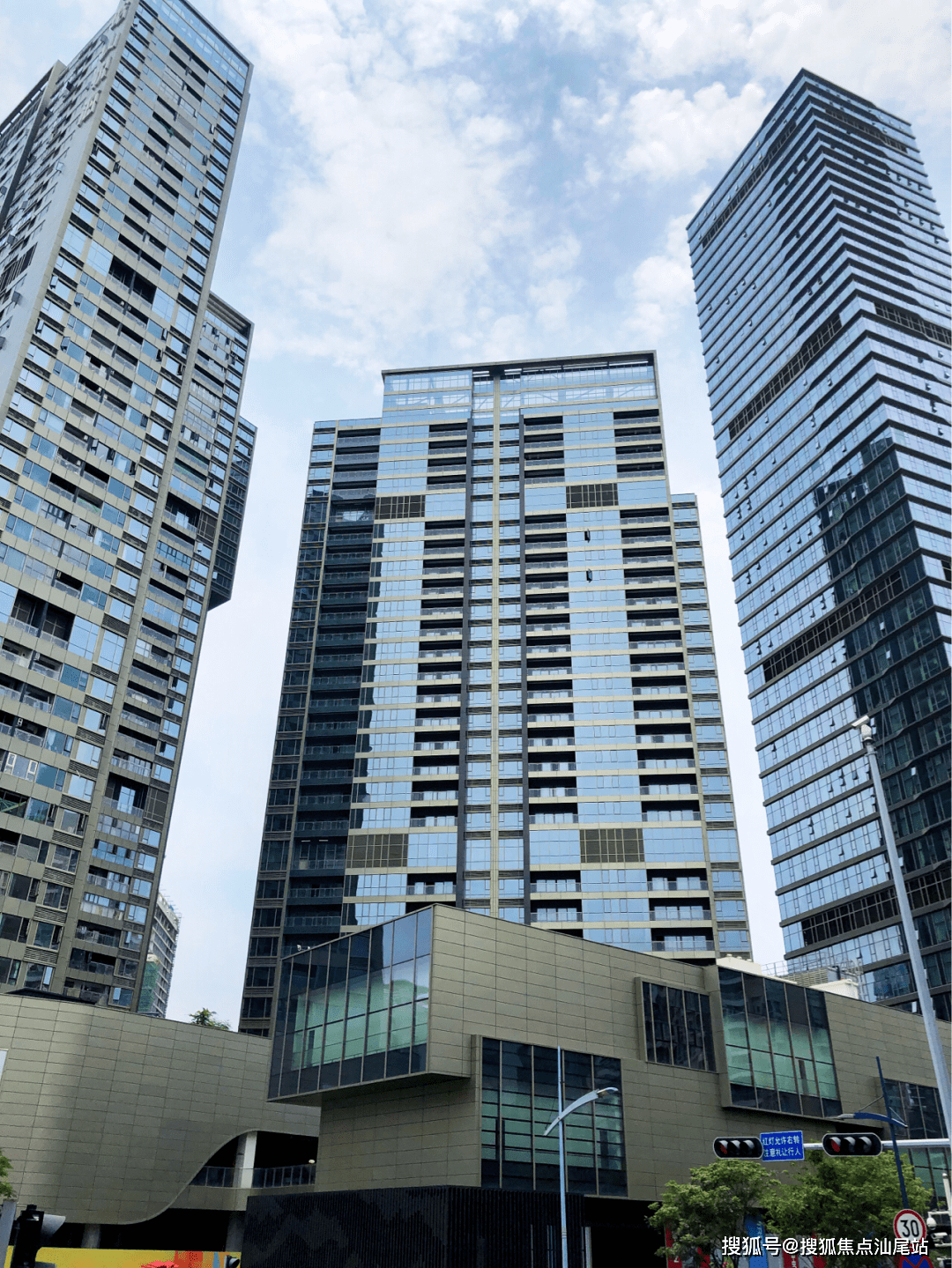 晗山悦海城晗山悦海城营销中心首页网站丨晗山悦海城房价户型地址详情