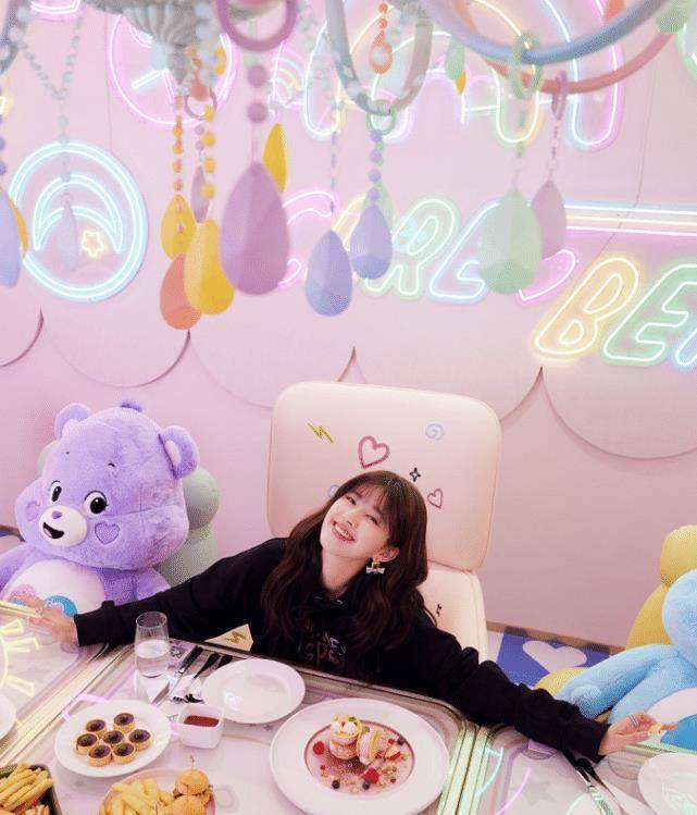 原创赵露思怕是暴瘦上瘾了漂亮13斤变锥子脸越来越像赵丽颖了