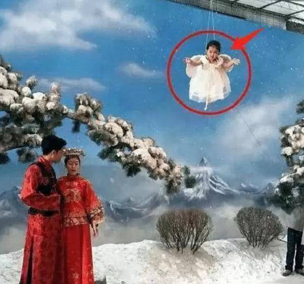 原创7岁阿拉蕾现状通告赶不完吊威亚成家常便饭父母要养弟弟