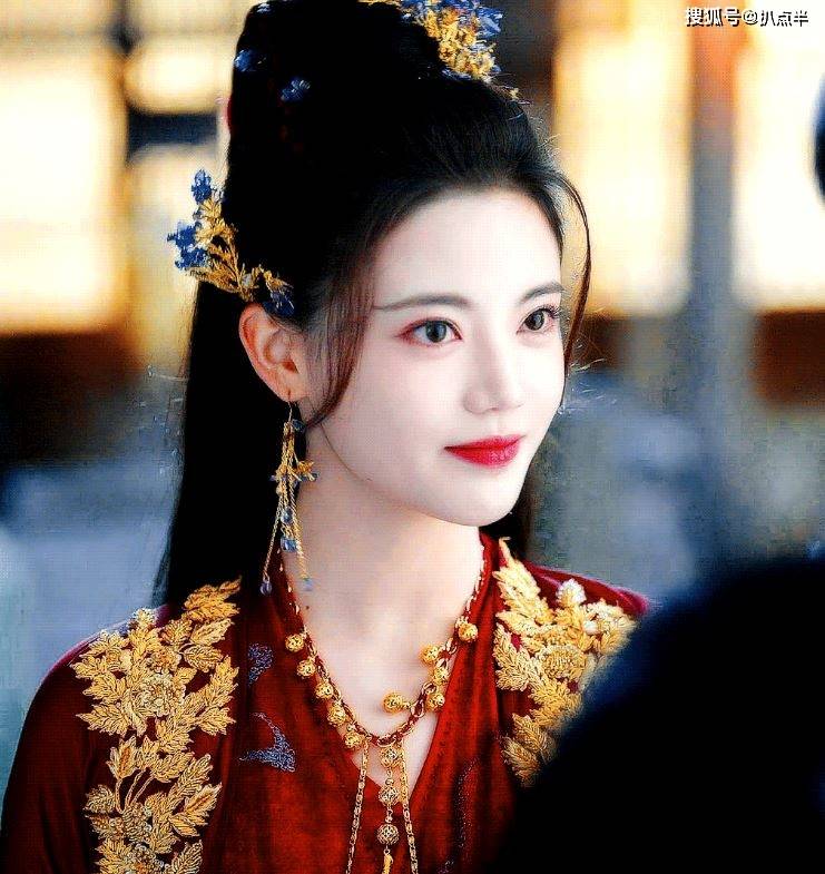 目前她有一部和张彬彬联袂主演的仙侠剧《千朵桃花一世开》待播,《古