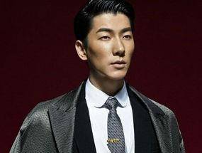 原创演话剧拍电影参加综艺奋力挣扎的张亮终究还是回不去当初了