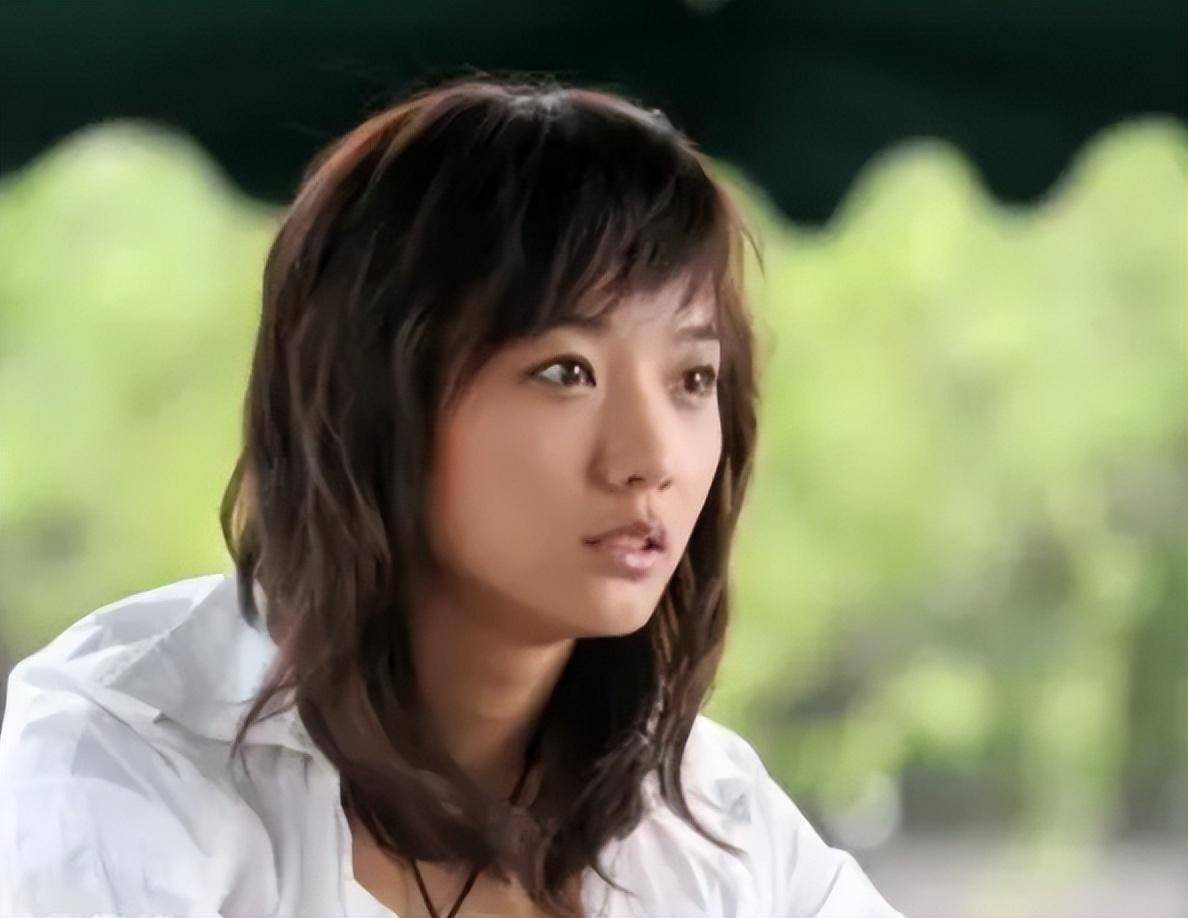 进组拍了一个月的时间,导演赵宝刚才终于认可了王珞丹的"米莱"对她有