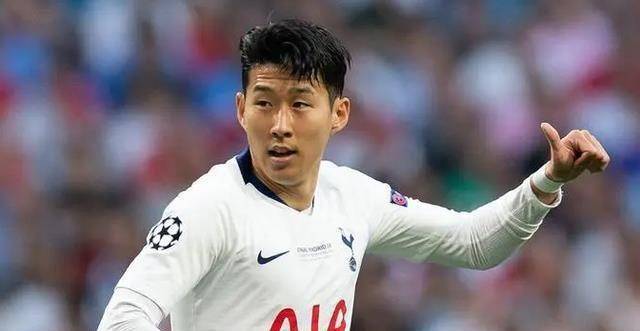 而热刺门将罗宾逊也在采访中对这件事进行了点评:"我知道孙兴慜没有