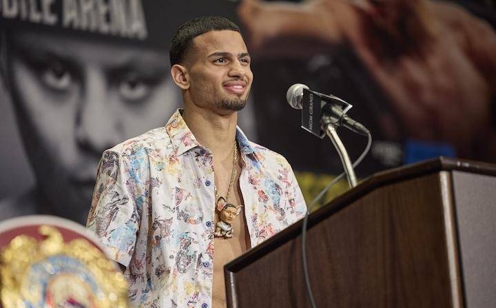 罗梅罗表示,自己想要升重挑战特伦斯·克劳福德_比赛_艾萨克·克鲁兹