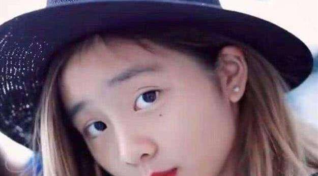 原创6年,"富"黄多多和"穷"曹华恩的区别一目了然_黄磊_女儿_孩子