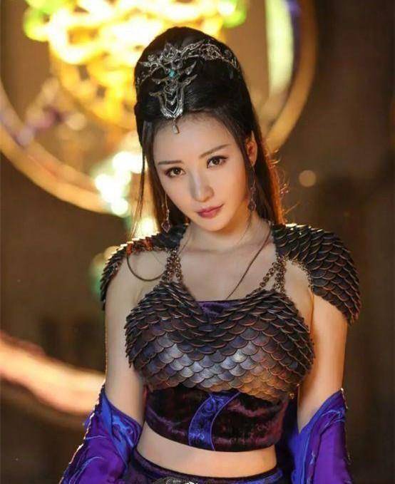 《武动乾坤》也是一部神剧,美女帅哥云集却都输给了最不起眼的她