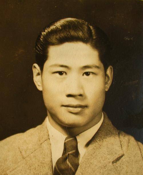 他,满腔热血从军,一场大战,身中十六刀,咬牙从云南走到重庆_林正亨