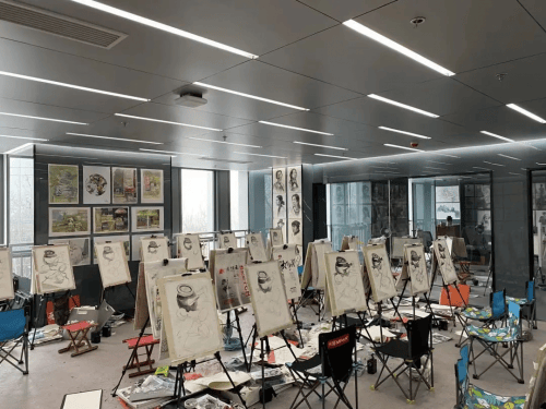 北京美术集训画室图片
