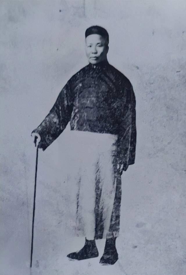 虎鹤先生:黄飞鸿最有成就的弟子,开创新门派,达广东武术最巅峰_林世荣