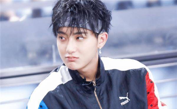 在这些导师中有大家熟悉的鹿晗,黄子韬,宋茜,罗志祥等,对于黄子韬和