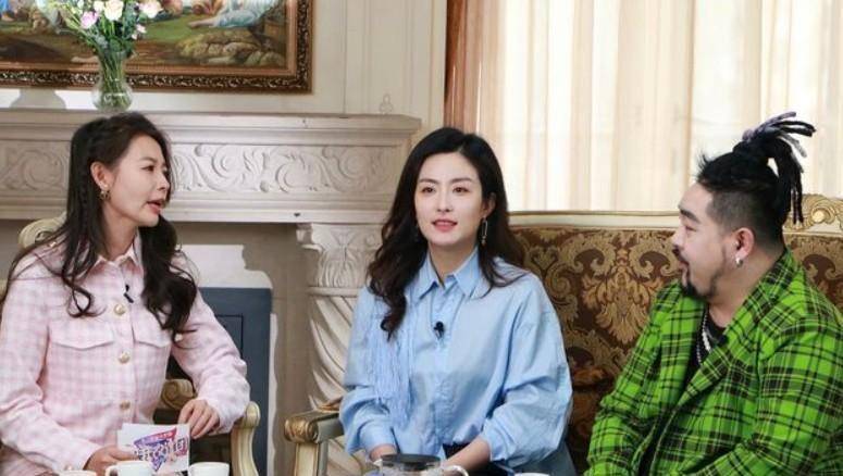 原创花间令的女演员换上现代装鞠婧祎优雅时尚吴佳怡判若两人