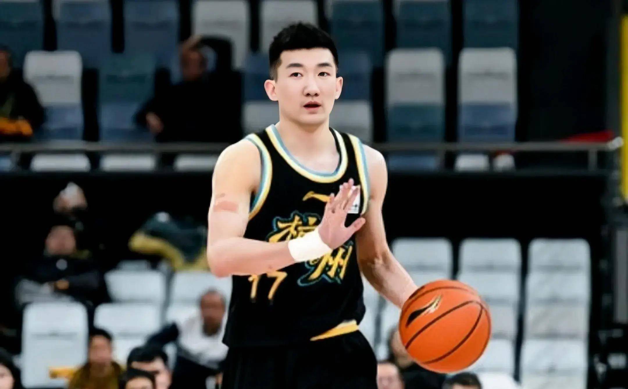 原创广东男篮主场53分大胜广厦孙铭徽真的新的到这种地步了吗