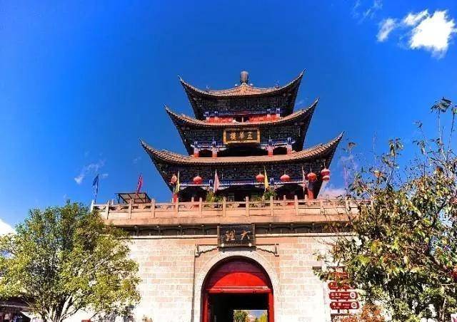 云南跟团游5天具体报价多少现在跟团去云南旅游5天具体费用强烈推荐