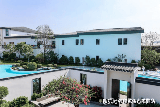 清远际华园湖蝶湾售楼处_24小时电话→售楼中心首页网站→湖蝶湾别墅