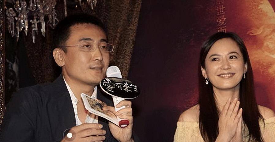 原创原创51岁还单身的俞飞鸿初恋是柳云龙感谢窦文涛陪伴20年