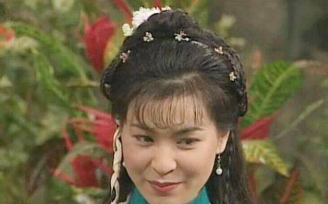 公孙绿萼虽然戏份不多,但人设很是讨喜,再加上苏玉华拥有着精湛的演技