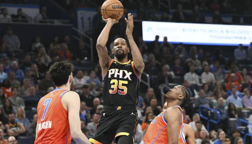 雷霆数据,基迪23分7篮板9助攻,霍姆格伦20分6篮板,杰威16分4篮板3助攻