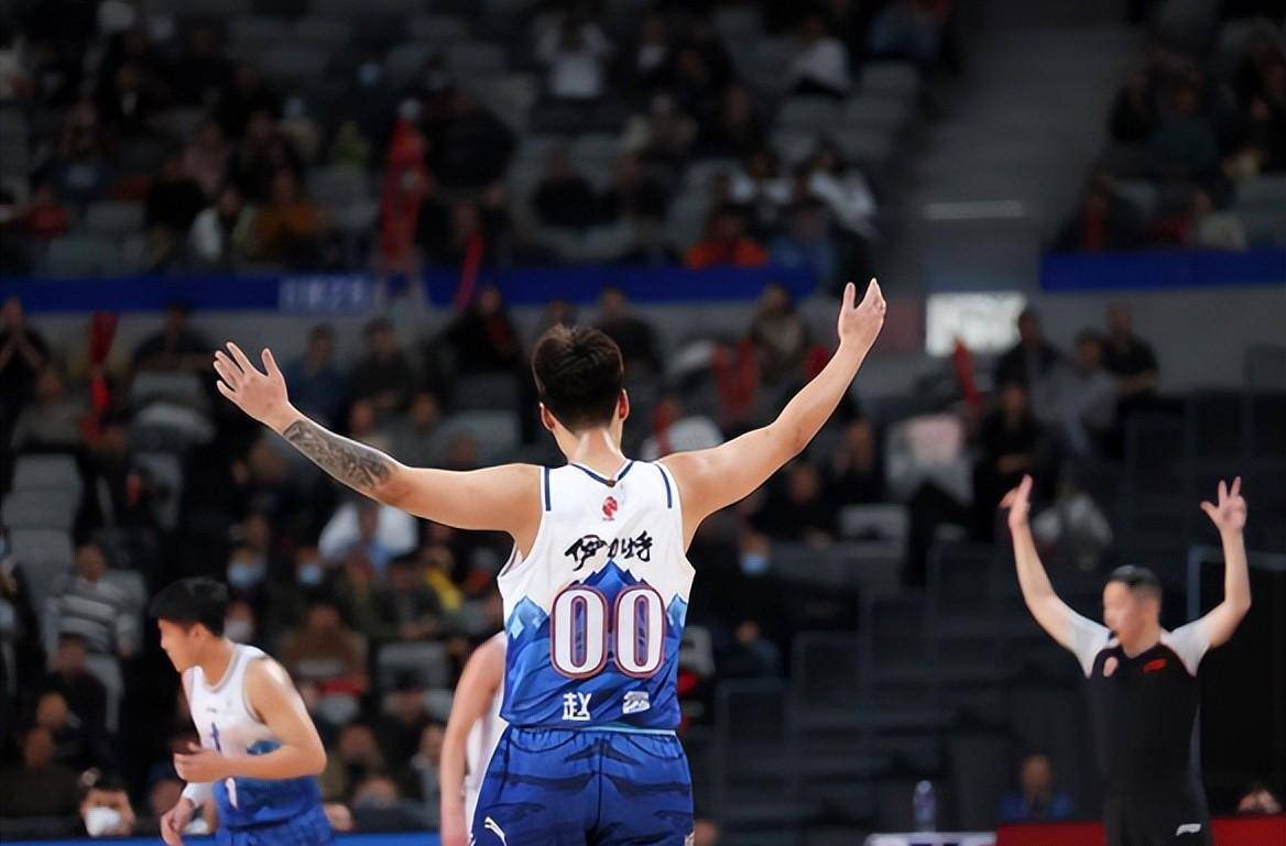 赵睿伤病最新消息已经可以上场跑战术复出时间基本敲定