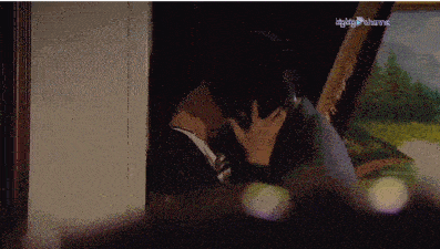 原创原创51岁穿黑丝割双眼摘下tvb有救了