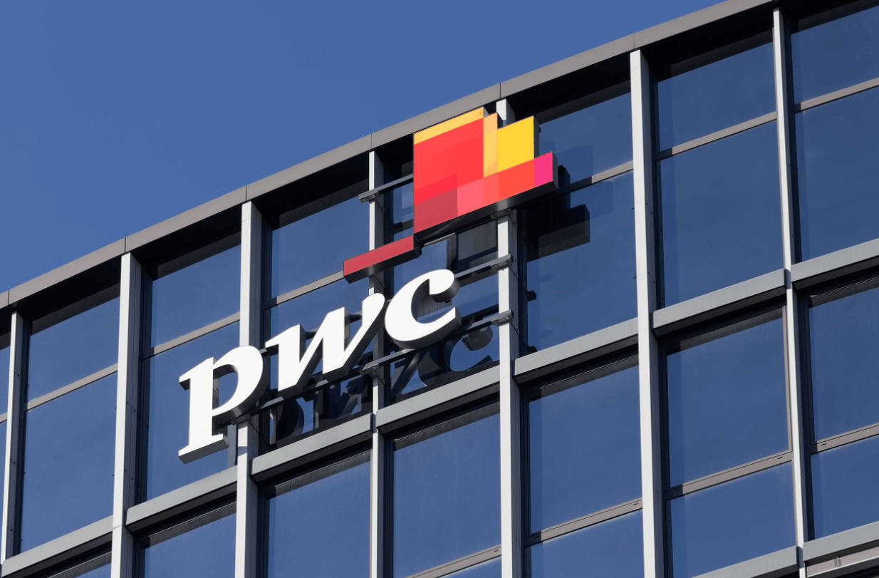 因一句真话,他差点被许家印送进监狱_安德鲁·福莱特_恒大_企业