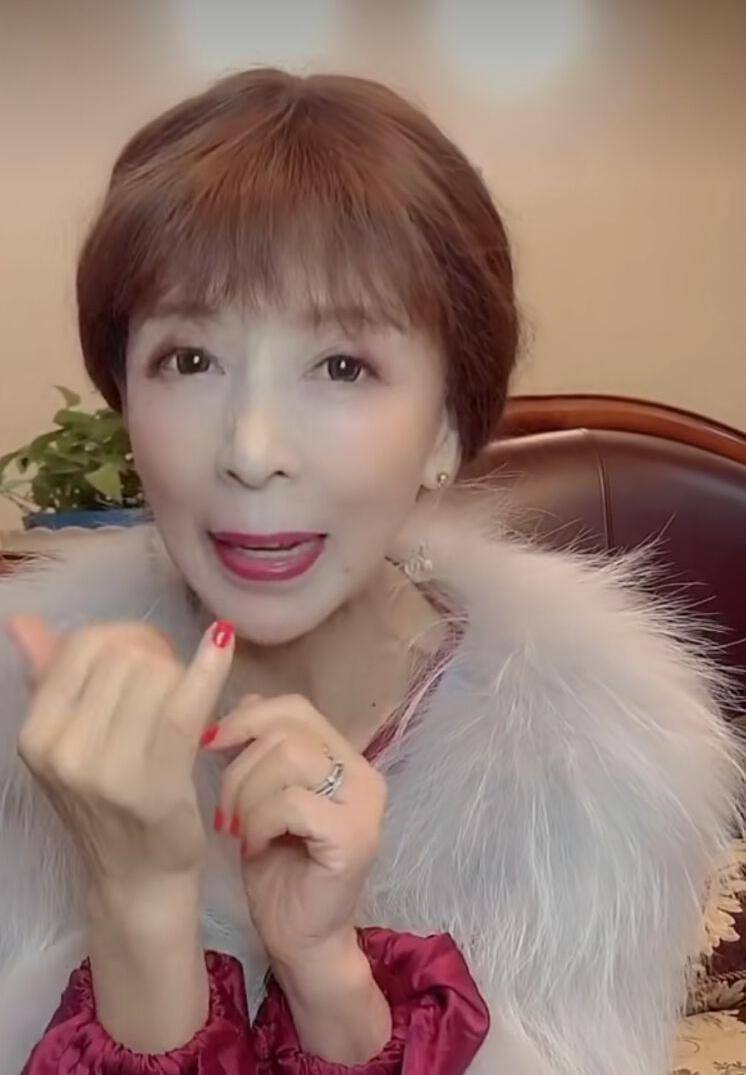 汪奶奶虽然是一个网络红人,但是小编最佩服的还是汪奶奶的心态,心态