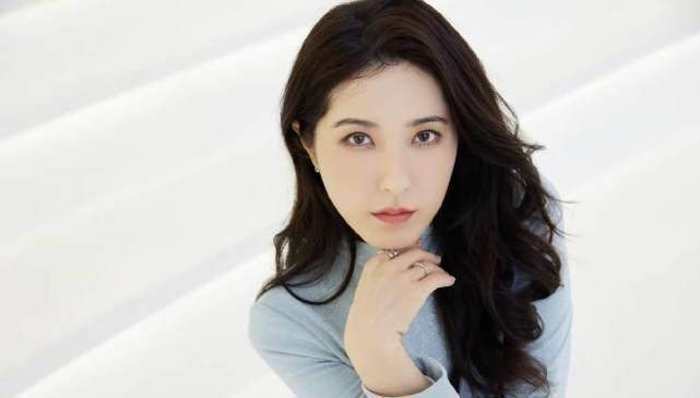 原创原创46岁曾黎京剧唱腔惊艳多年未红情史坎坷几任男友却是影帝