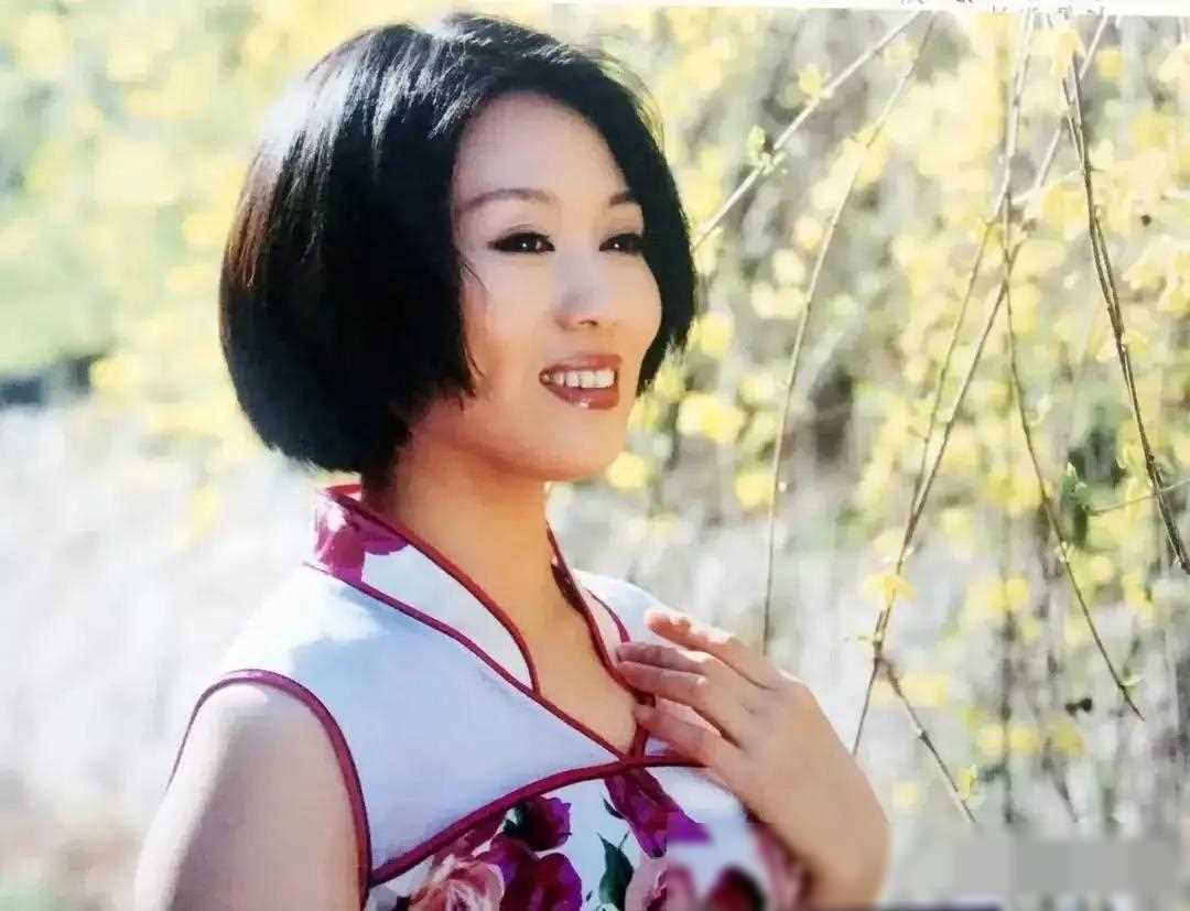 吴琼,40岁,嫁给25岁小老公,与婆婆情同姐妹,却遗憾无子_阮巡_婚姻